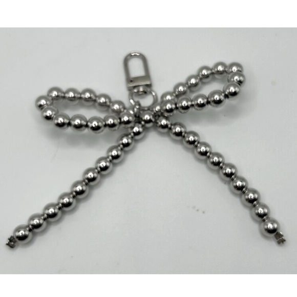 🎀NEW Silver Beaded Bow Bag Charm/ Keychain Key Ring Oversized Cute - Picture 2 of 6
